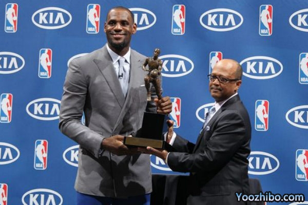 2012-13赛季NBA常规赛MVP:詹姆斯当选