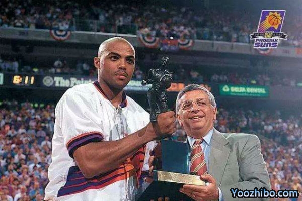 1992-93赛季NBA常规赛MVP:巴克利当选