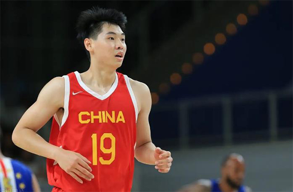 崔永熙与NBA选秀擦肩而过 留美寻突破
